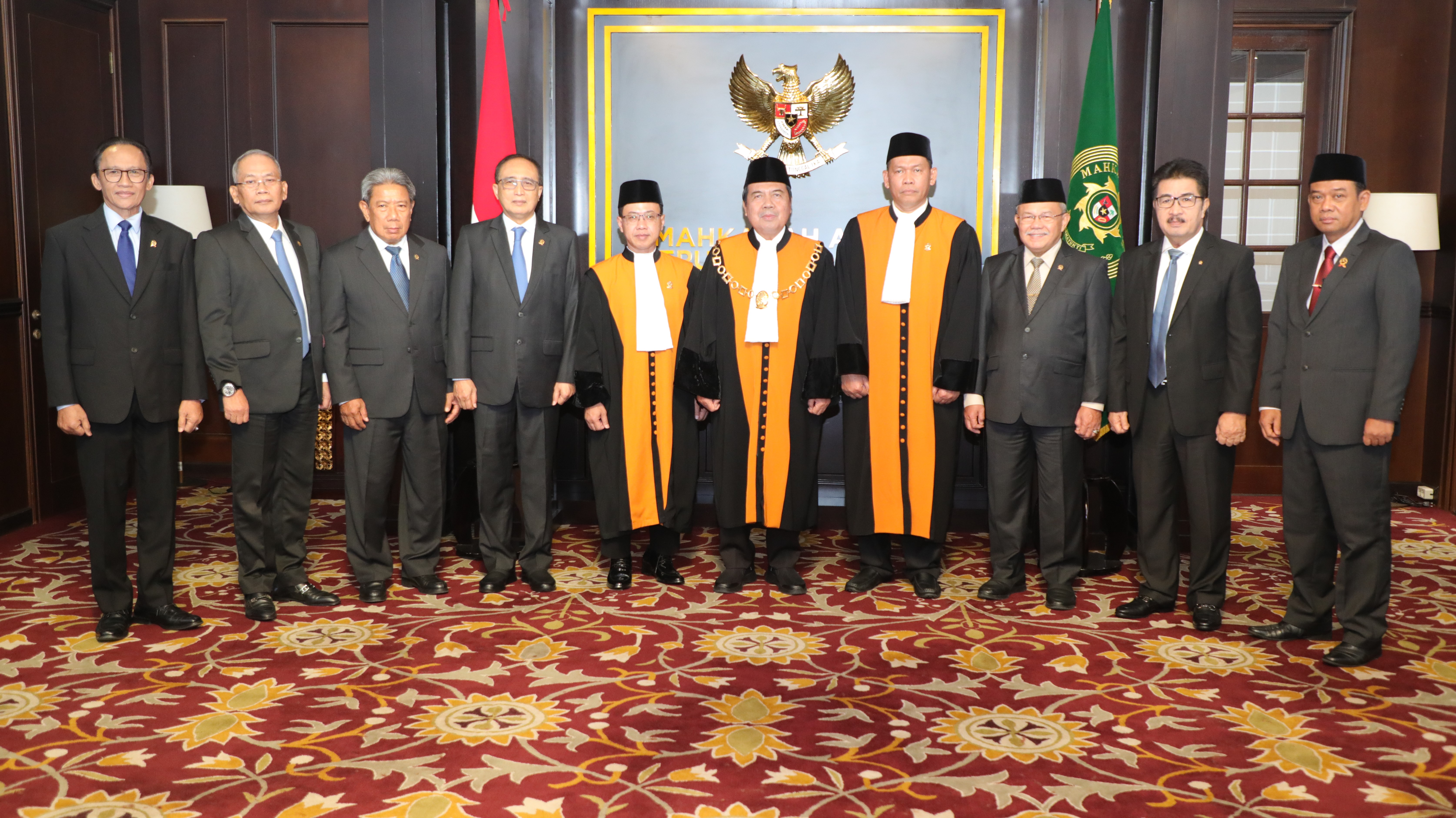 https://www.mahkamahagung.go.id/cms/media/11726