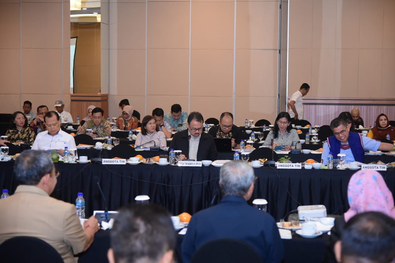 https://www.mahkamahagung.go.id/cms/media/11949