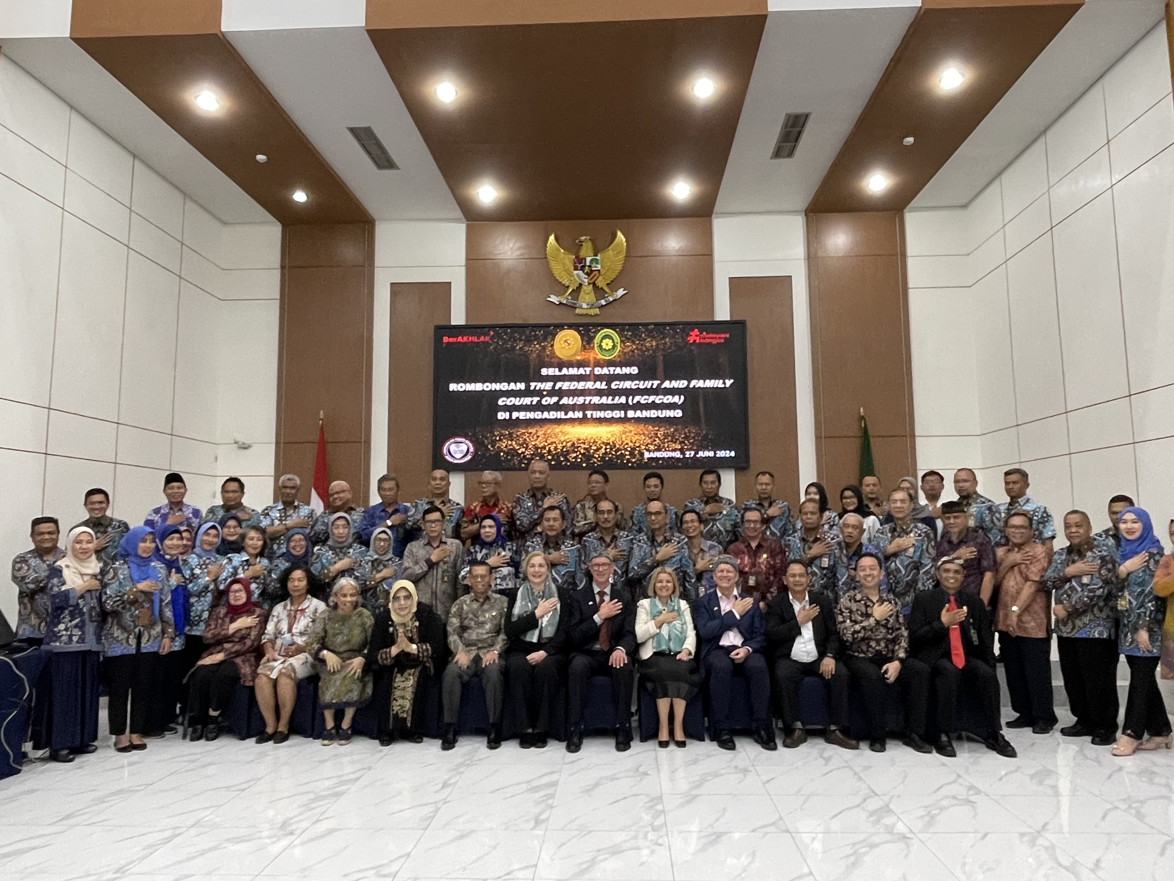 https://www.mahkamahagung.go.id/cms/media/12685