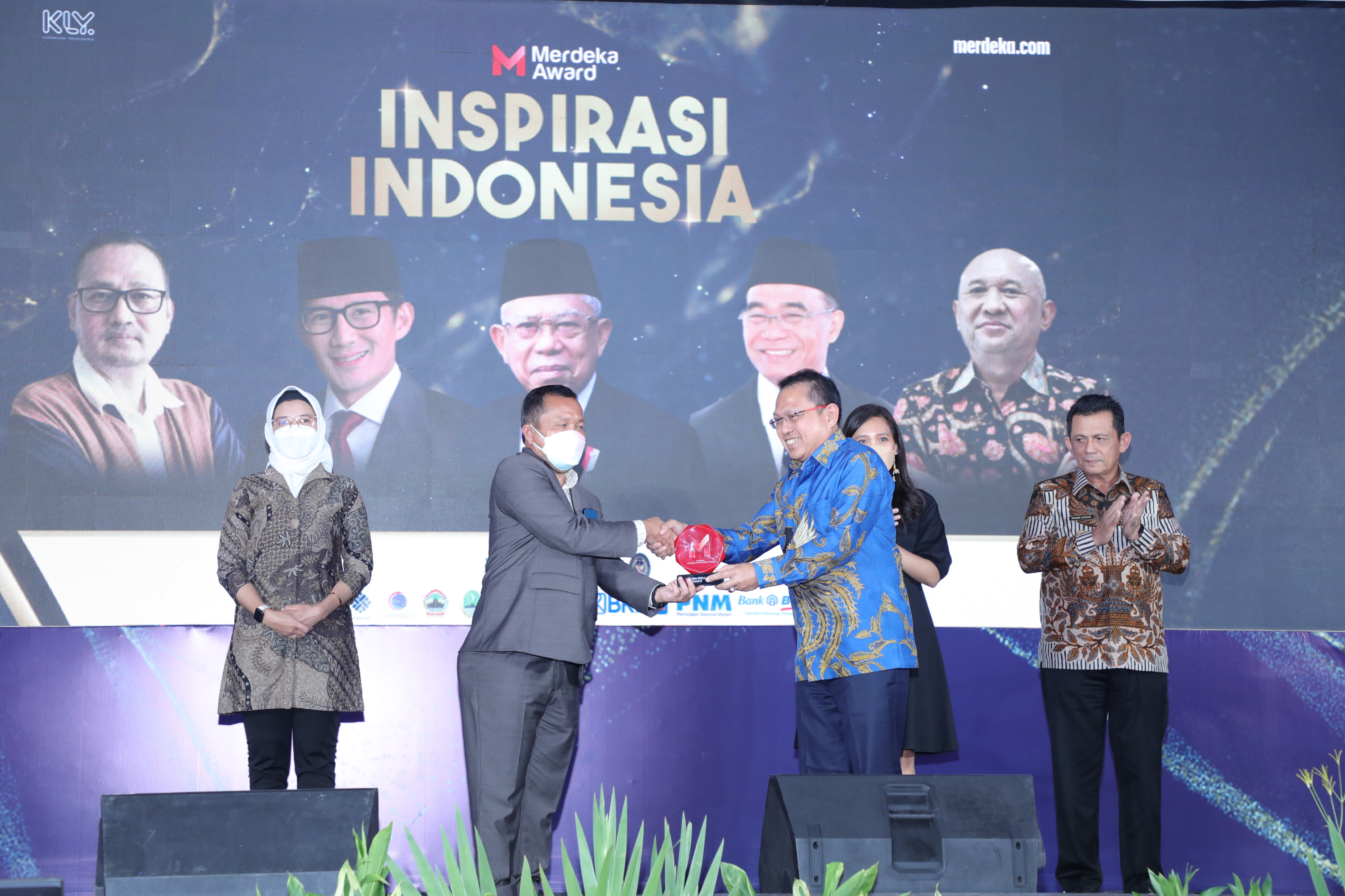 MAHKAMAH AGUNG RAIH PENGHARGAAN MERDEKA AWARD 2022