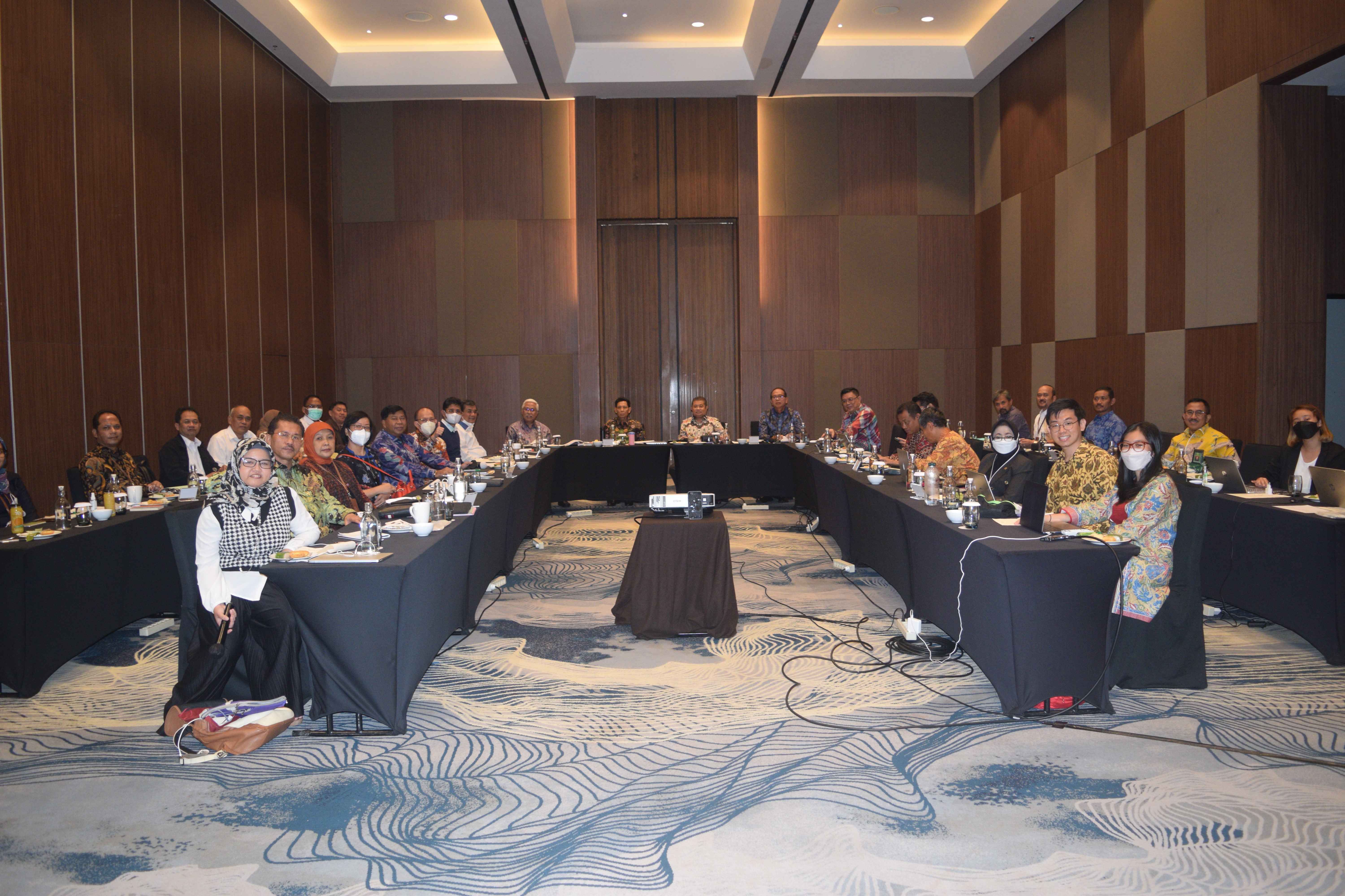 RAPAT KONSULTASI PUBLIK RANCANGAN PERATURAN MAHKAMAH AGUNG TENTANG PEDOMAN MENGADILI PERKARA LINGKUNGAN HIDUP