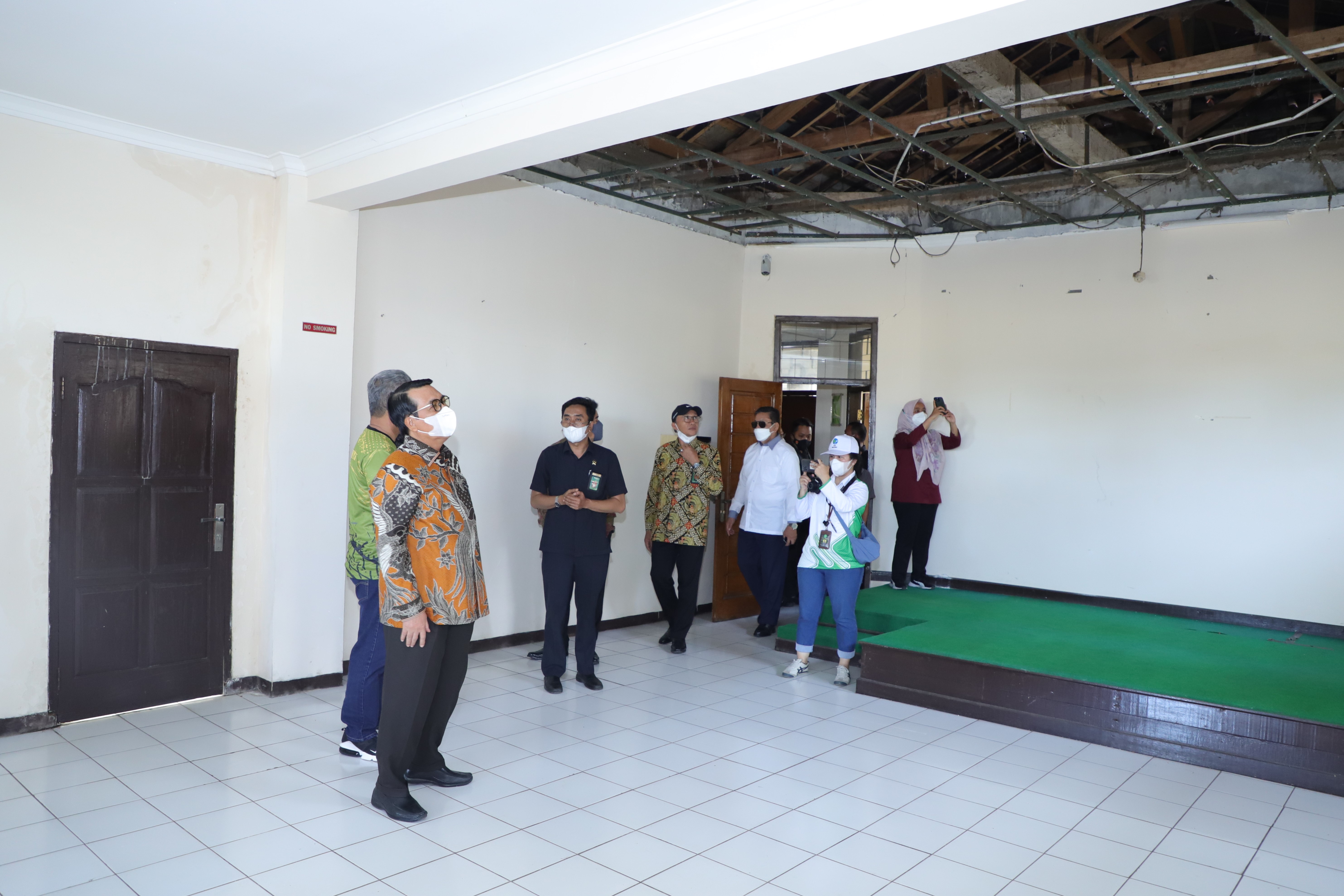 AKSI NYATA MAHKAMAH AGUNG TERHADAP WARGA PERADILAN DAN WARGA CIANJUR YANG TERKENA DAMPAK GEMPA DI CIANJUR