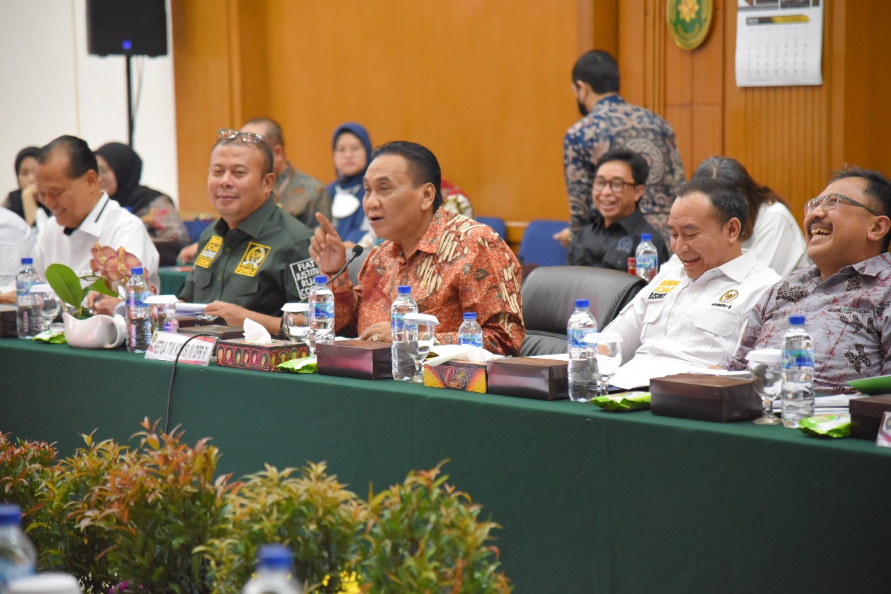 KUNJUNGAN KERJA RESES KOMISI III DPR RI KE PROVINSI JAWA BARAT