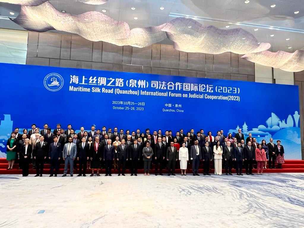 KETUA MAHKAMAH AGUNG MENGHADIRI MARITIME SILK ROAD INTERNATIONAL FORUM ON JUDICIAL COOPERATION 2023