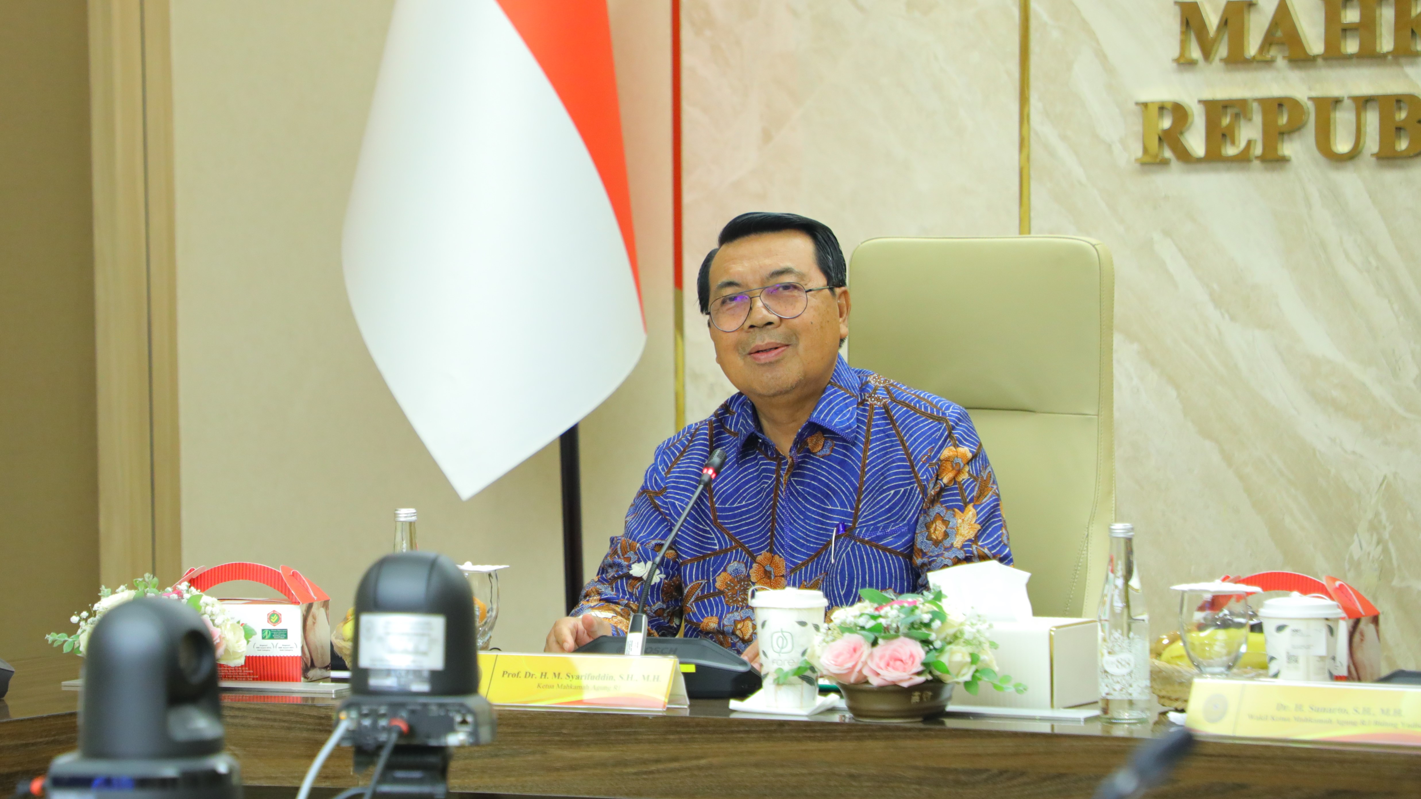 SAMPAIKAN REFLEKSI KINERJA SELAMA TAHUN 2023, KETUA MAHKAMAH AGUNG UNGKAP JURNALIS MILIKI PERAN PENTING DALAM MEMBANGUN KEPERCAYAAN PUBLIK