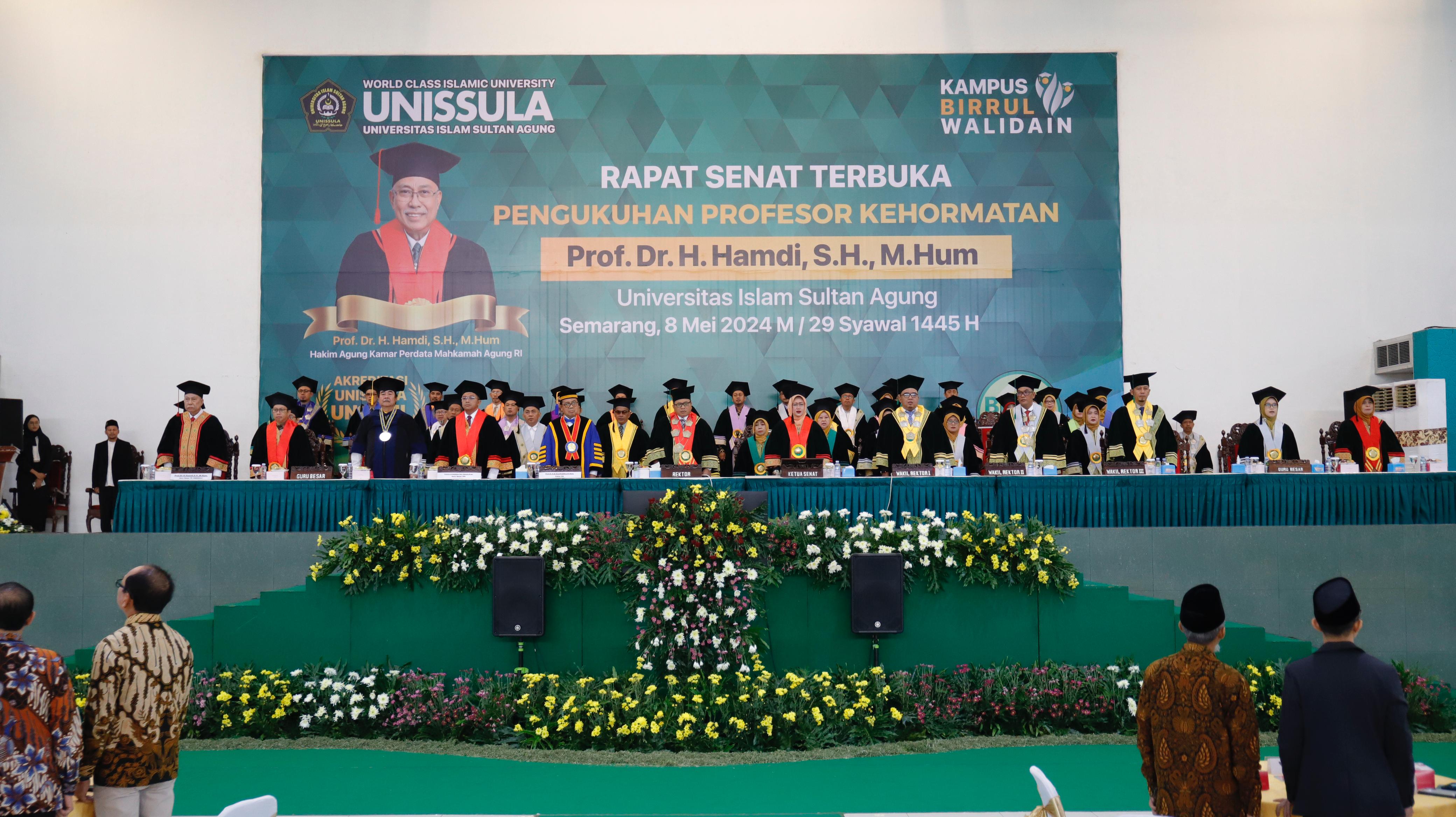 PENGUKUHAN PROFESOR KEHORMATAN HAKIM AGUNG HAMDI