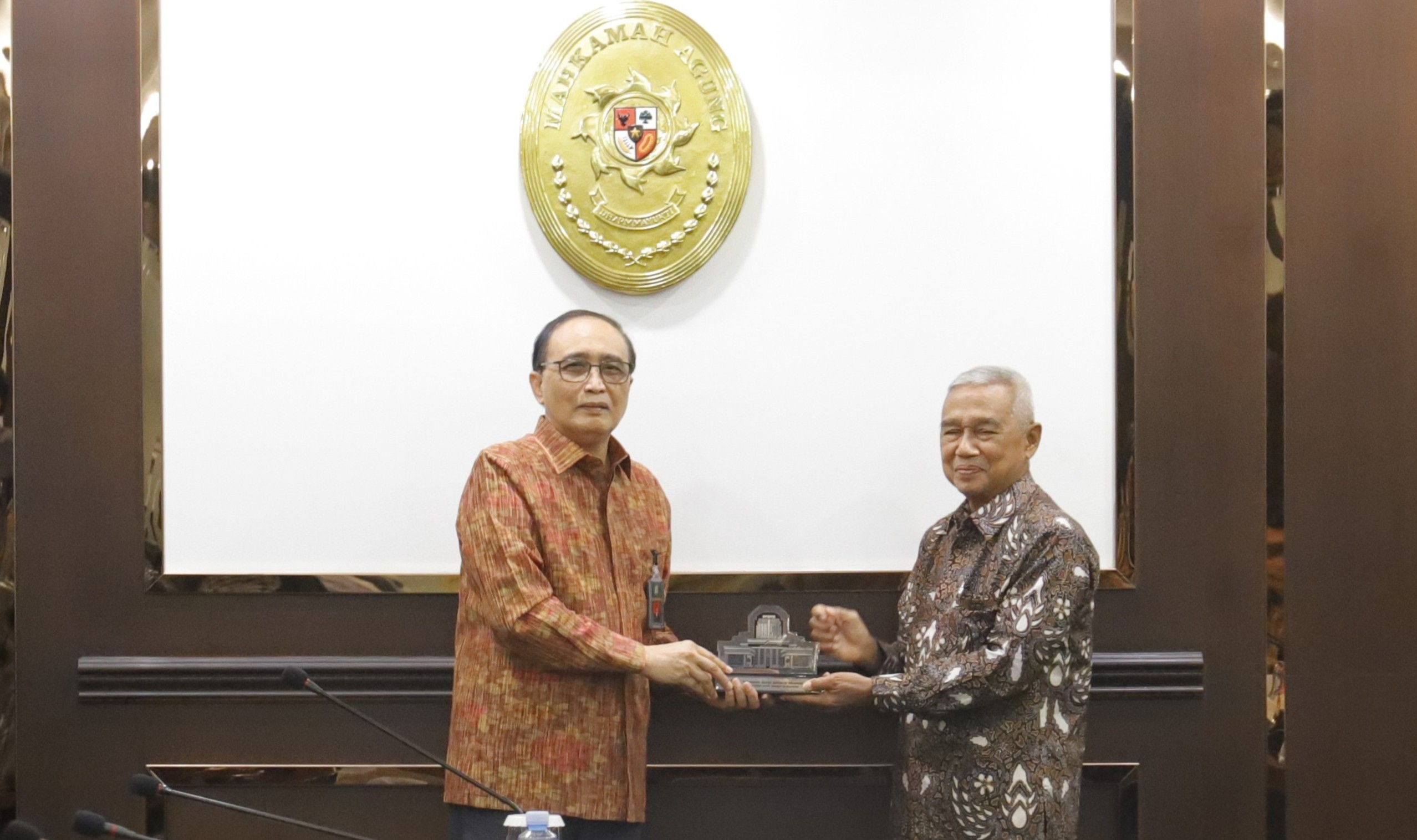 PP MUHAMMADIYAH KUNJUNGI MAHKAMAH AGUNG, BAHAS SINERGI MEDIASI HINGGA PERLINDUNGAN ANAK