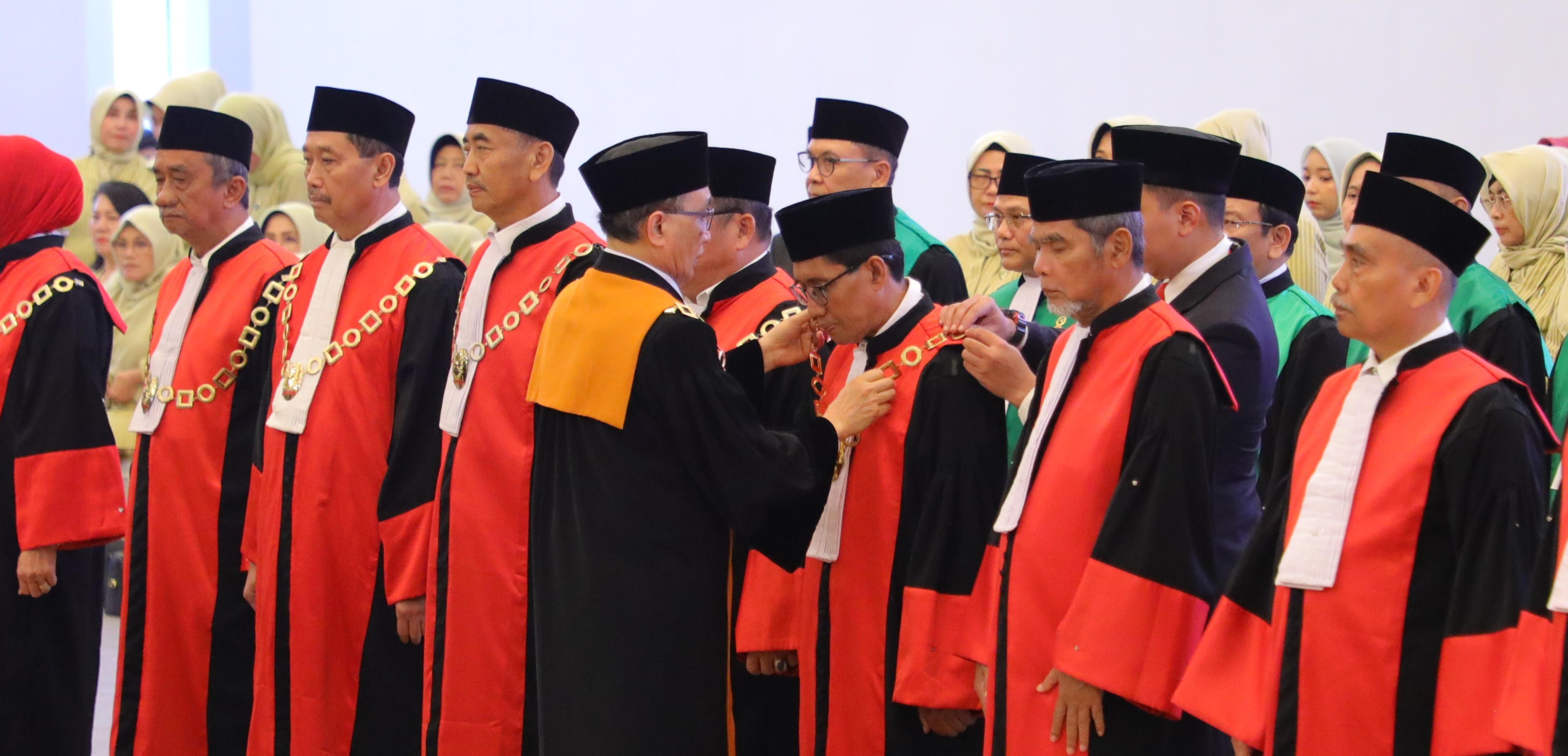 LANTIK 18 KETUA PENGADILAN TINGKAT BANDING, KETUA MA TEKANKAN KOMITMEN MELAYANI