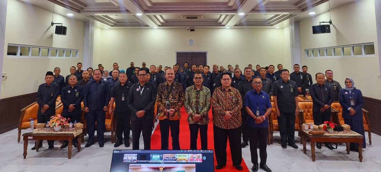 MAHKAMAH AGUNG LAKSANAKAN PEMBINAAN SERENTAK DI SELURUH INDONESIA