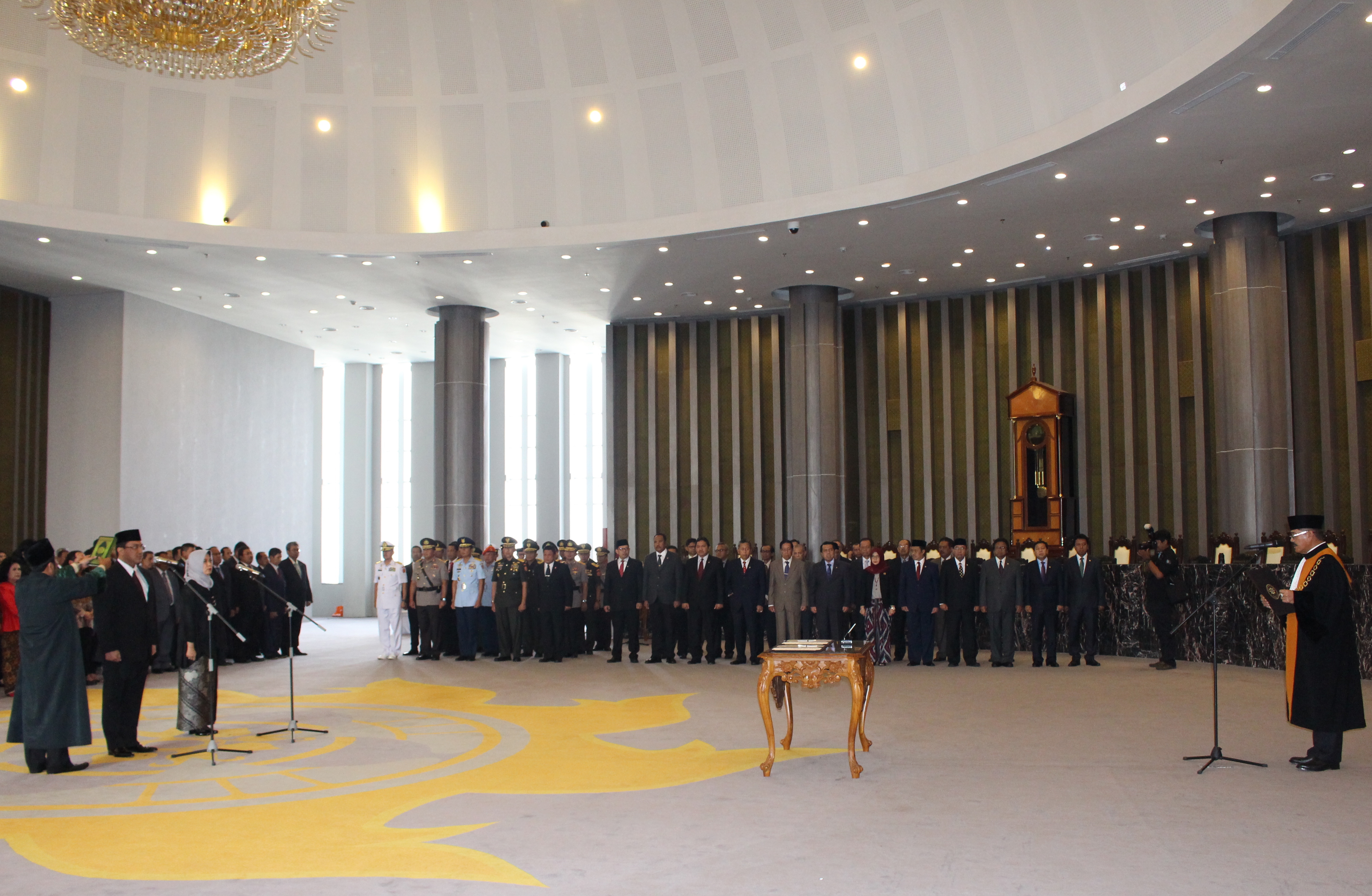 CHIEF JUSTICE OF THE SUPREME COURT INAUGURATES TWO MEMBERS OF THE AUDIT BOARD OF INDONESIA