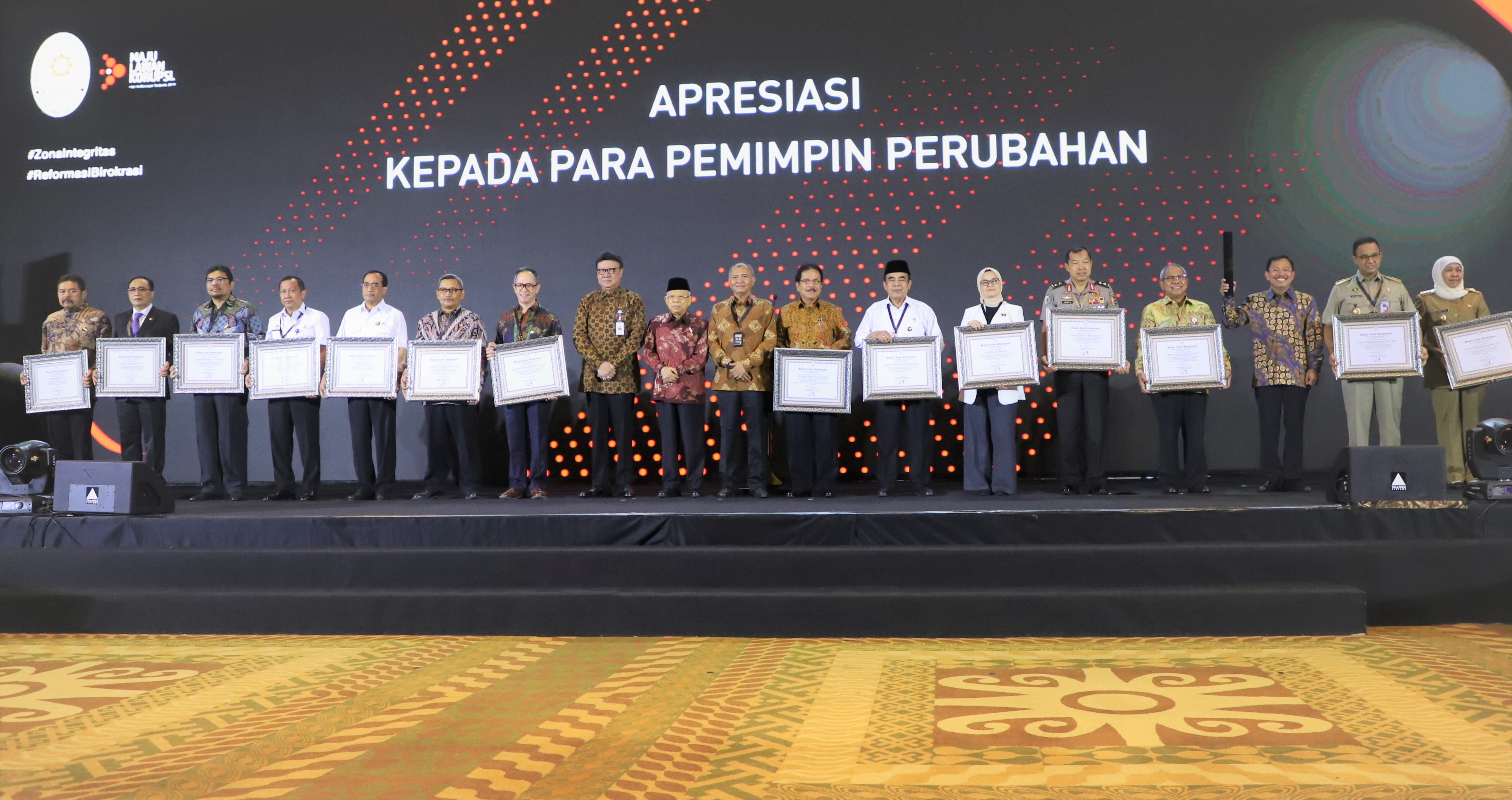 APRESIASI DAN PENGANUGERAHAN ZONA INTEGRITAS MENUJU WILAYAH BEBAS DARI KORUPSI (WBK) UNTUK 62 PENGADILAN DAN 13 TOKOH PELOPOR PERUBAHAN 2019.